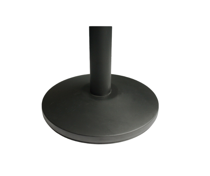 Bollard with 2.5 metre retractable belt