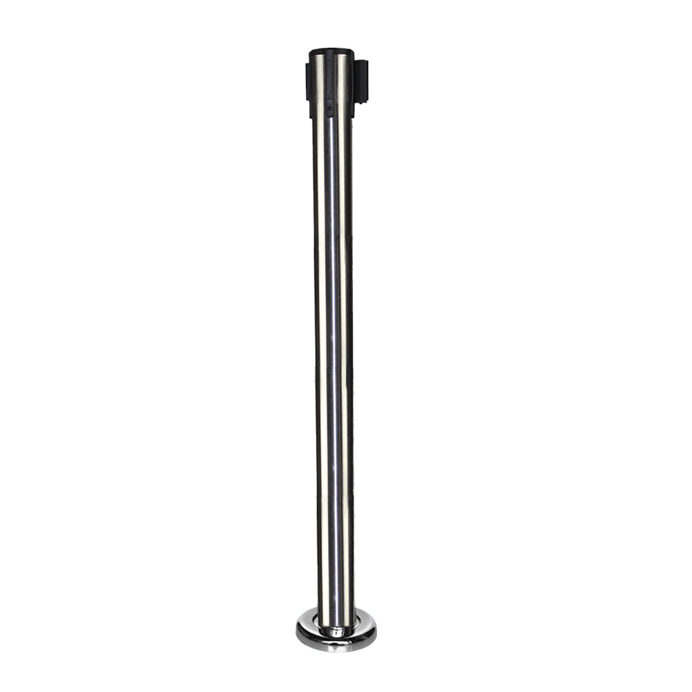 Semi fixed bollards